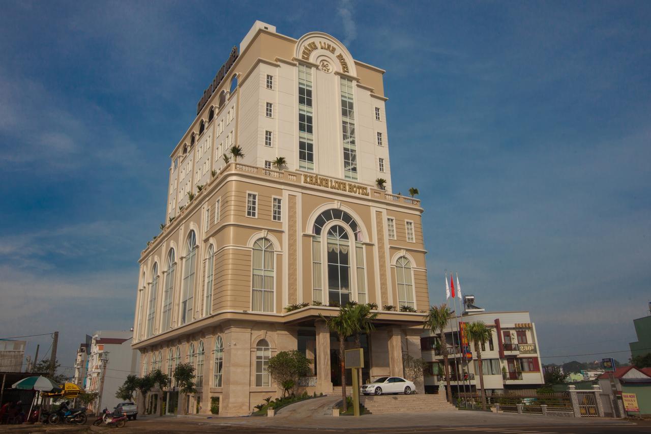 Khanh Linh Hotel プレイク エクステリア 写真
