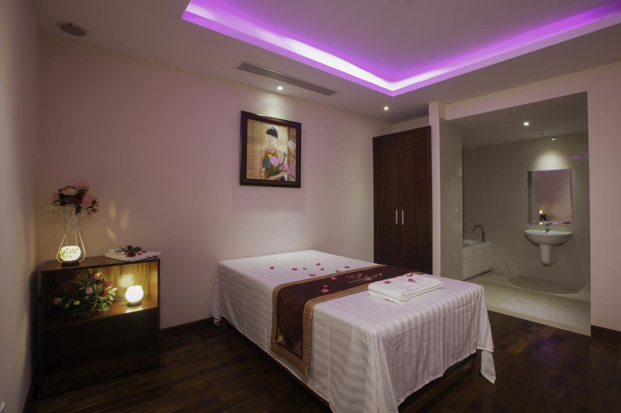 Khanh Linh Hotel プレイク エクステリア 写真