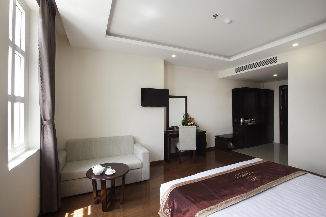Khanh Linh Hotel プレイク エクステリア 写真