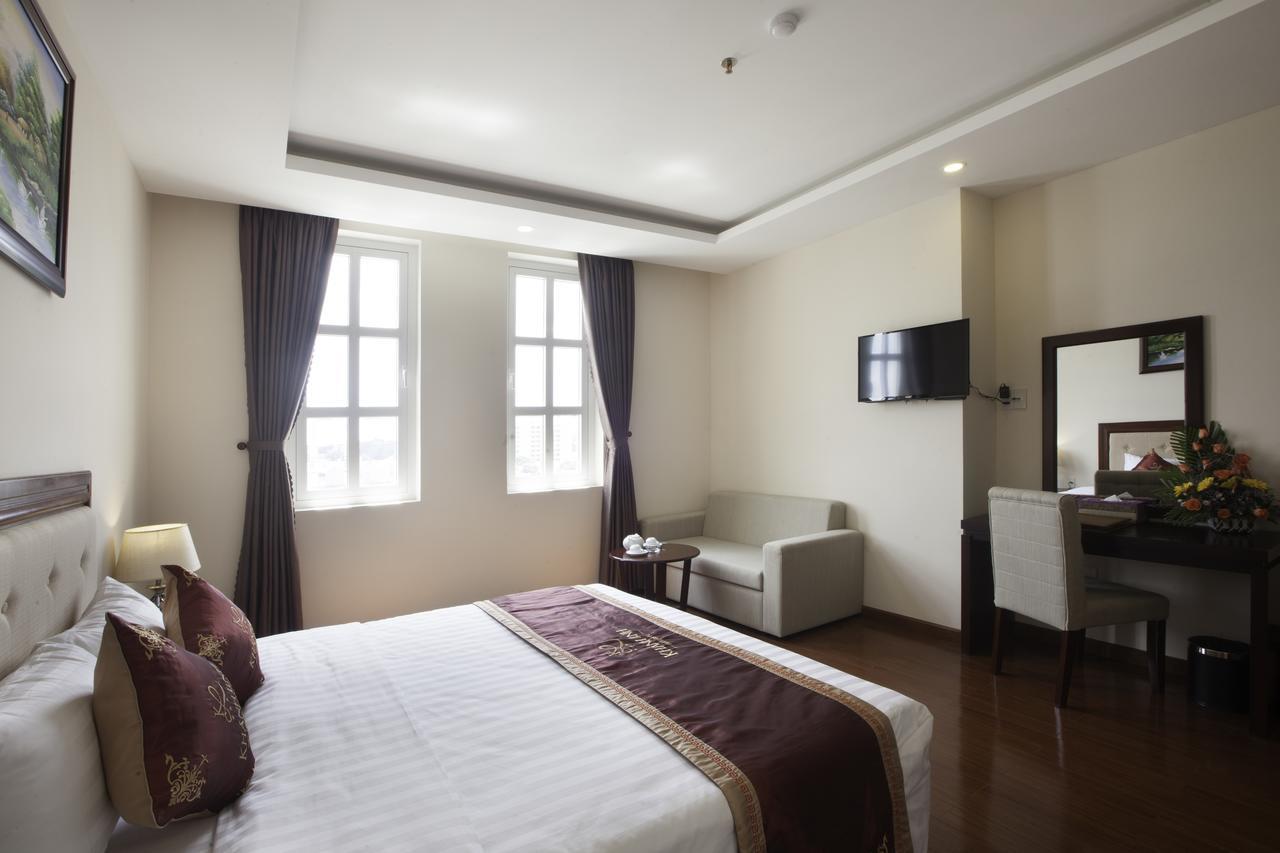 Khanh Linh Hotel プレイク エクステリア 写真